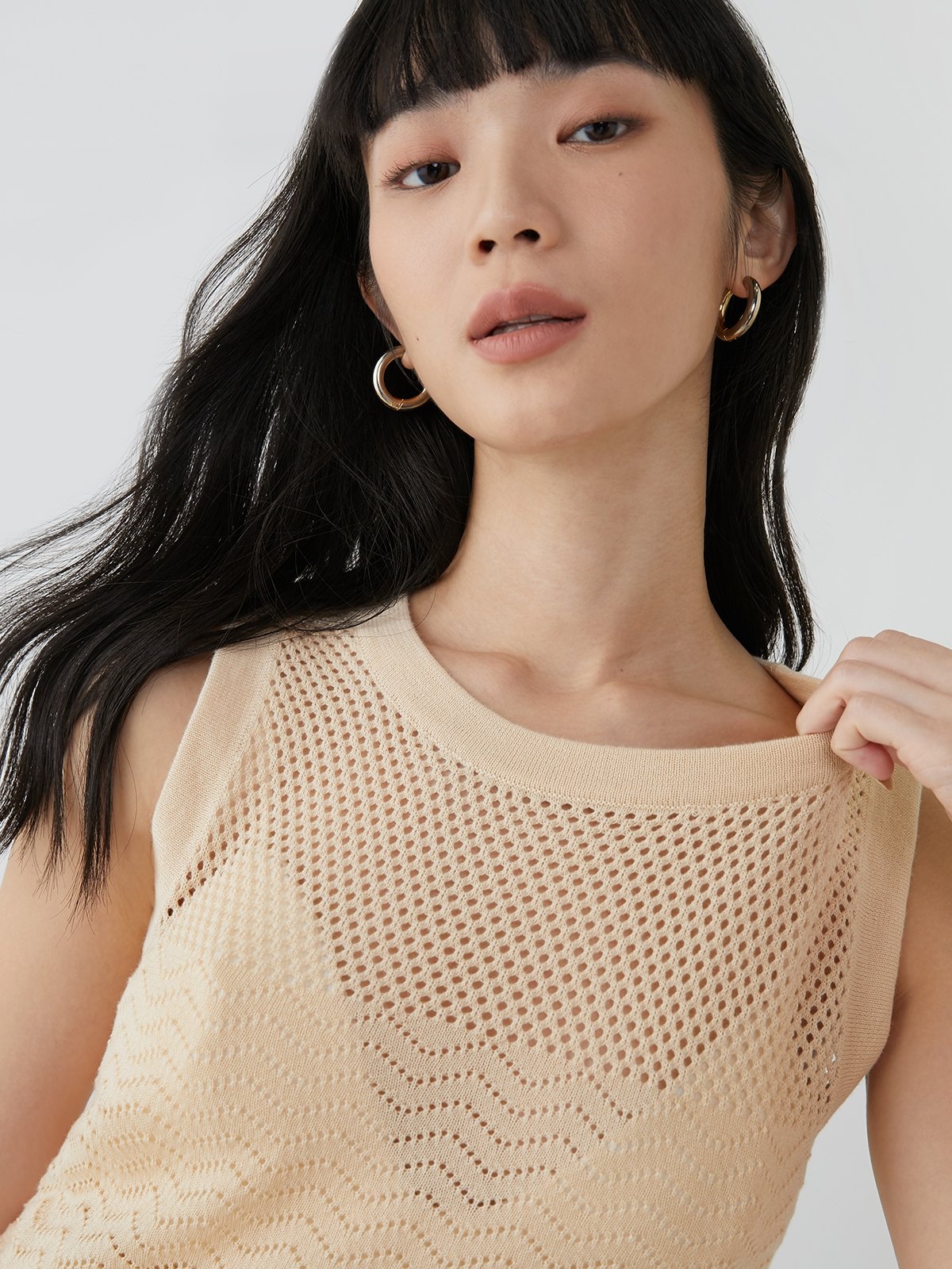 semi-see-though-cami-beige-pomelo-fashion