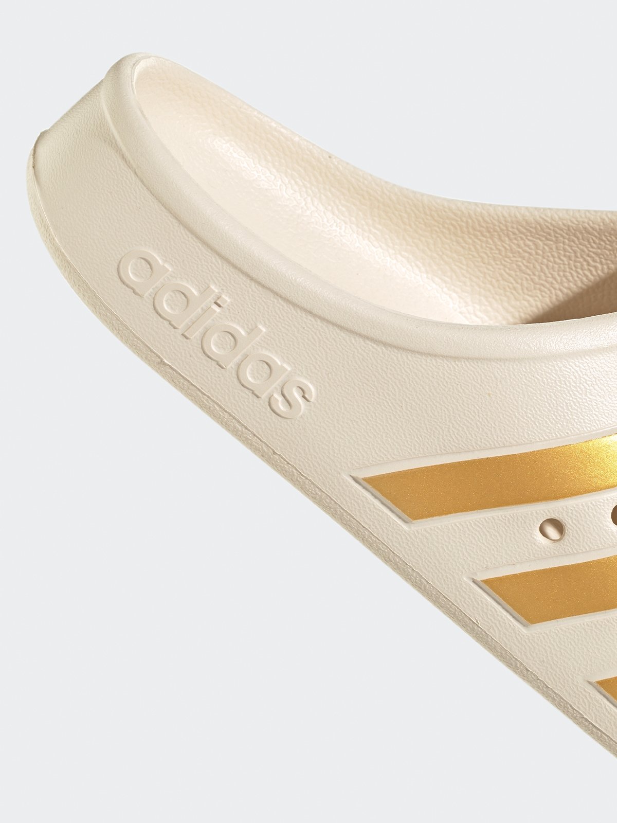 Adidas adilette gold discount