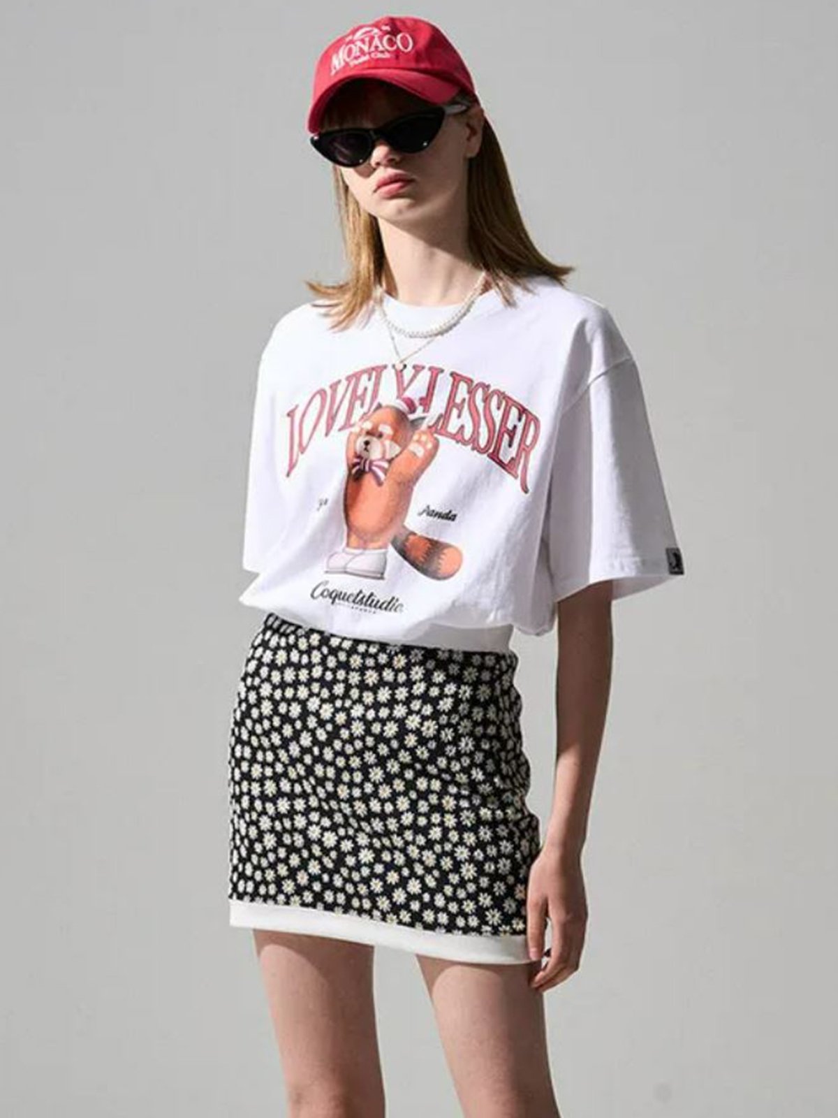 COQUET STUDIO☆FACE BEADS LESSER PANDA COLOR T-SHIRT COQUET STUDIO x LOVELY LESSER PANDA 1/2 T T-SHIRT - White