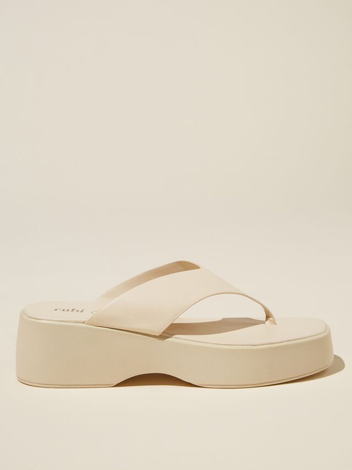 Rubi store flip flops