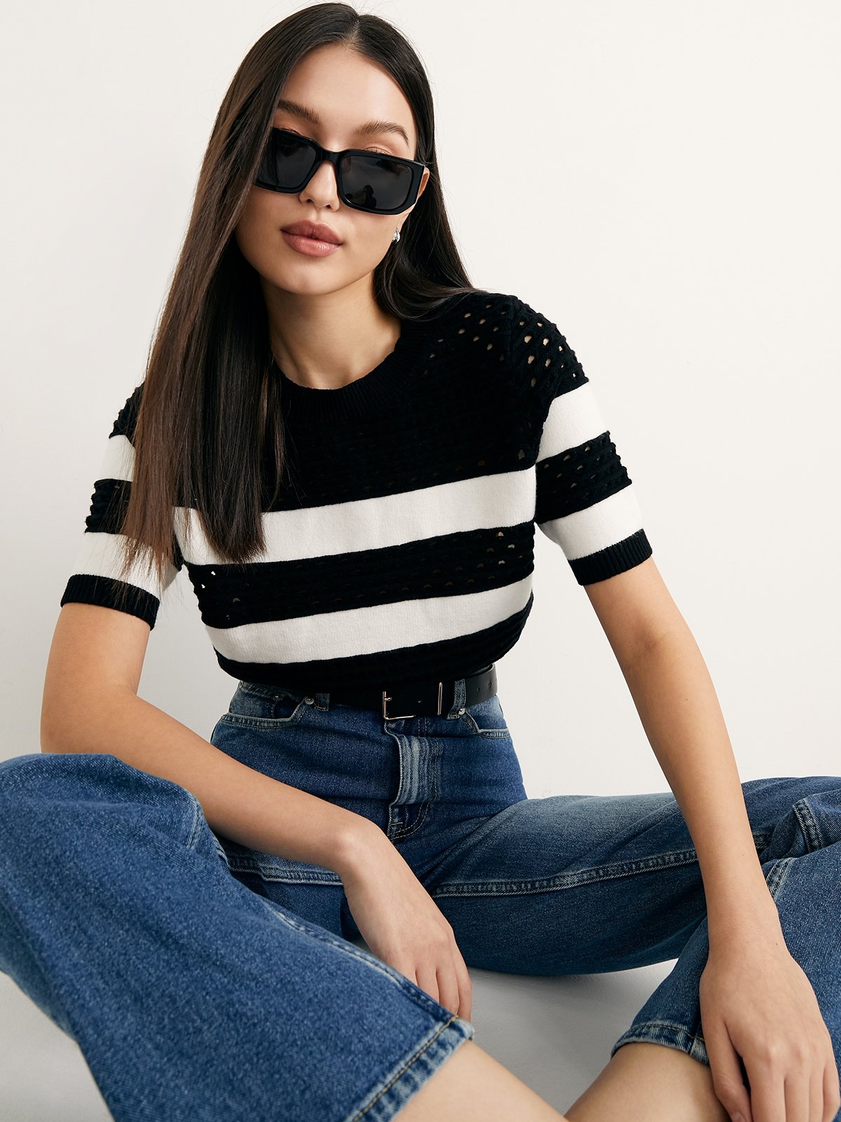 Black and white striped shirt h online