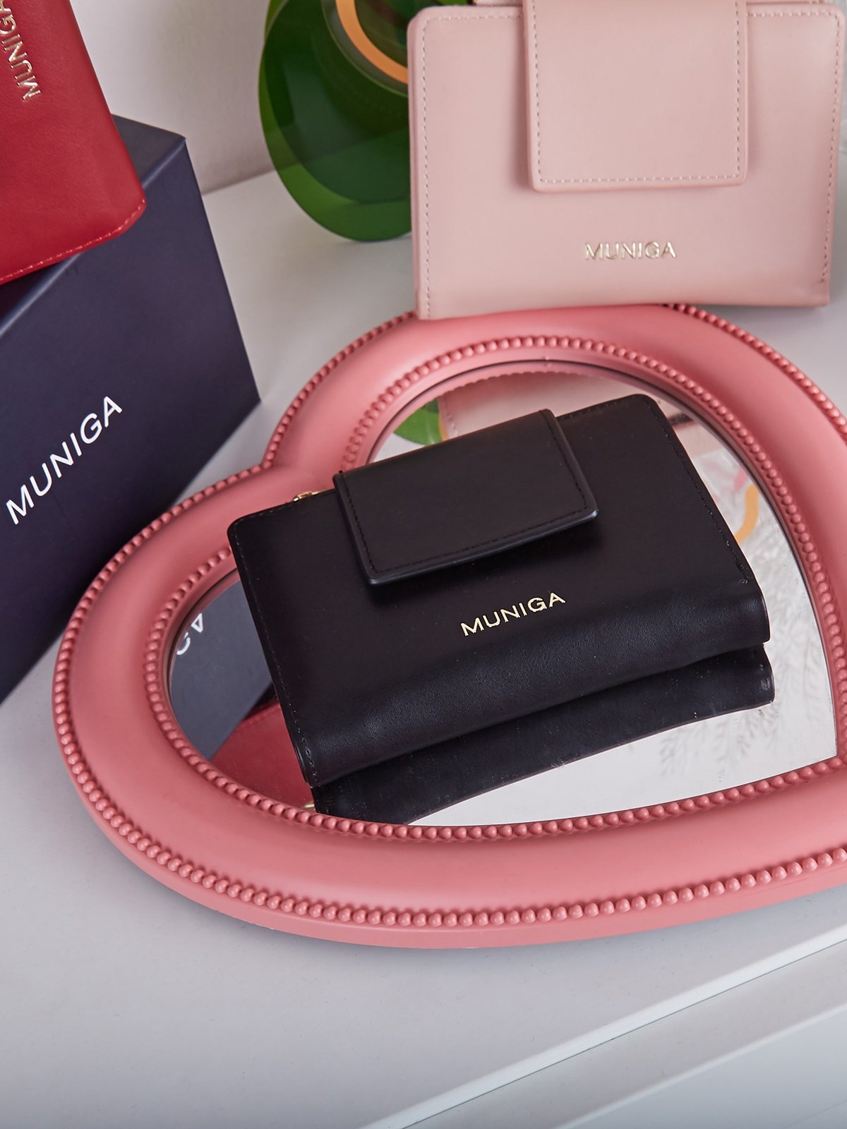 Joy Compact Wallet Black Pomelo Fashion