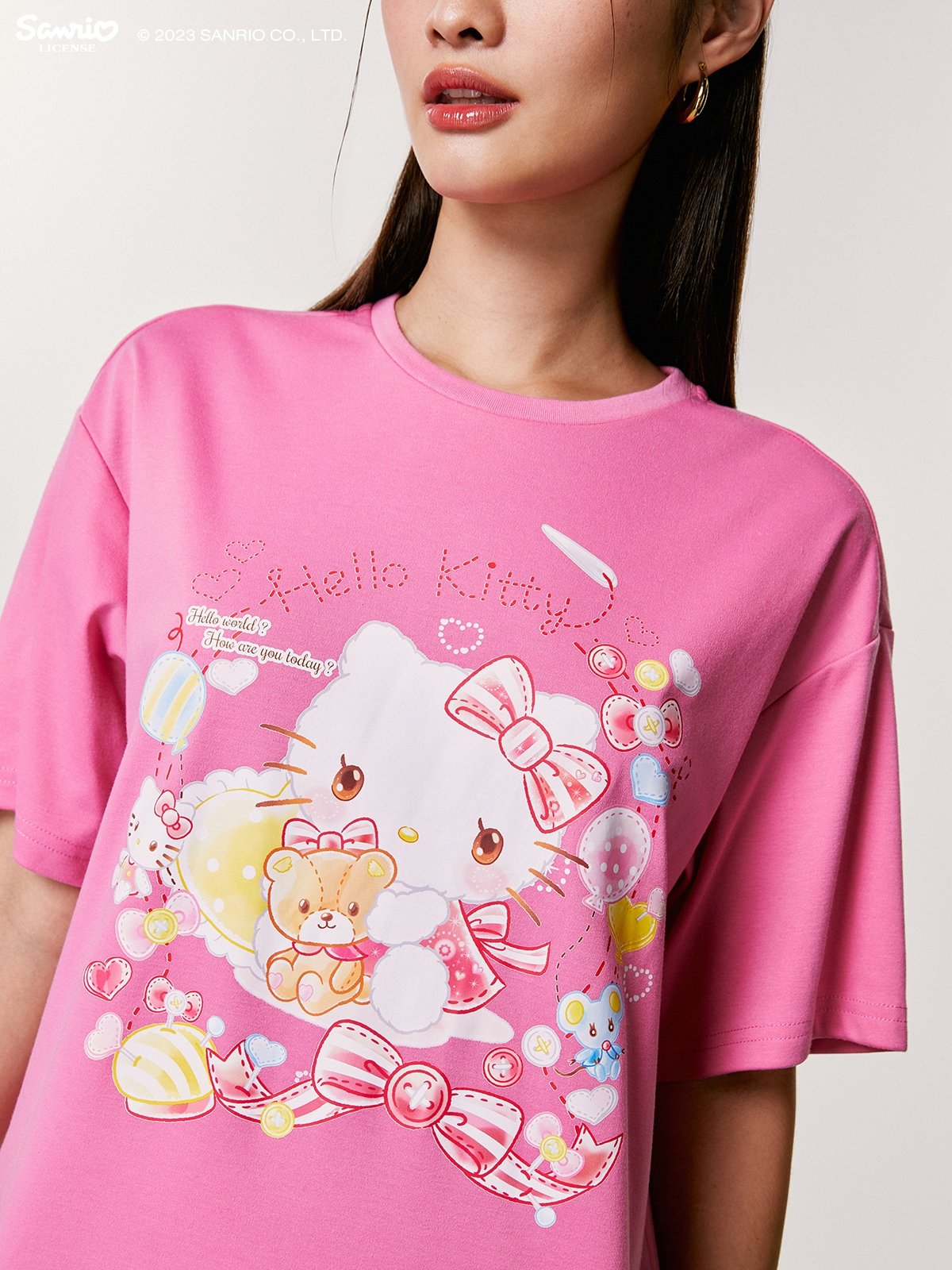 Hello kitty shop t shirt pink