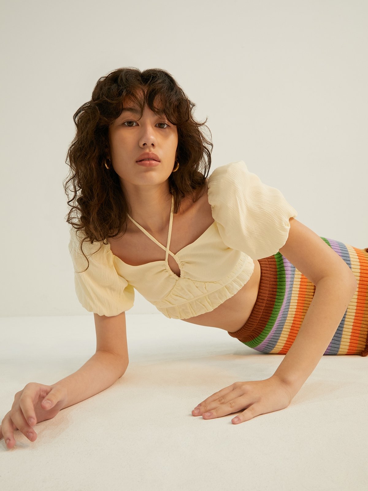 Puff sleeve cream top deals