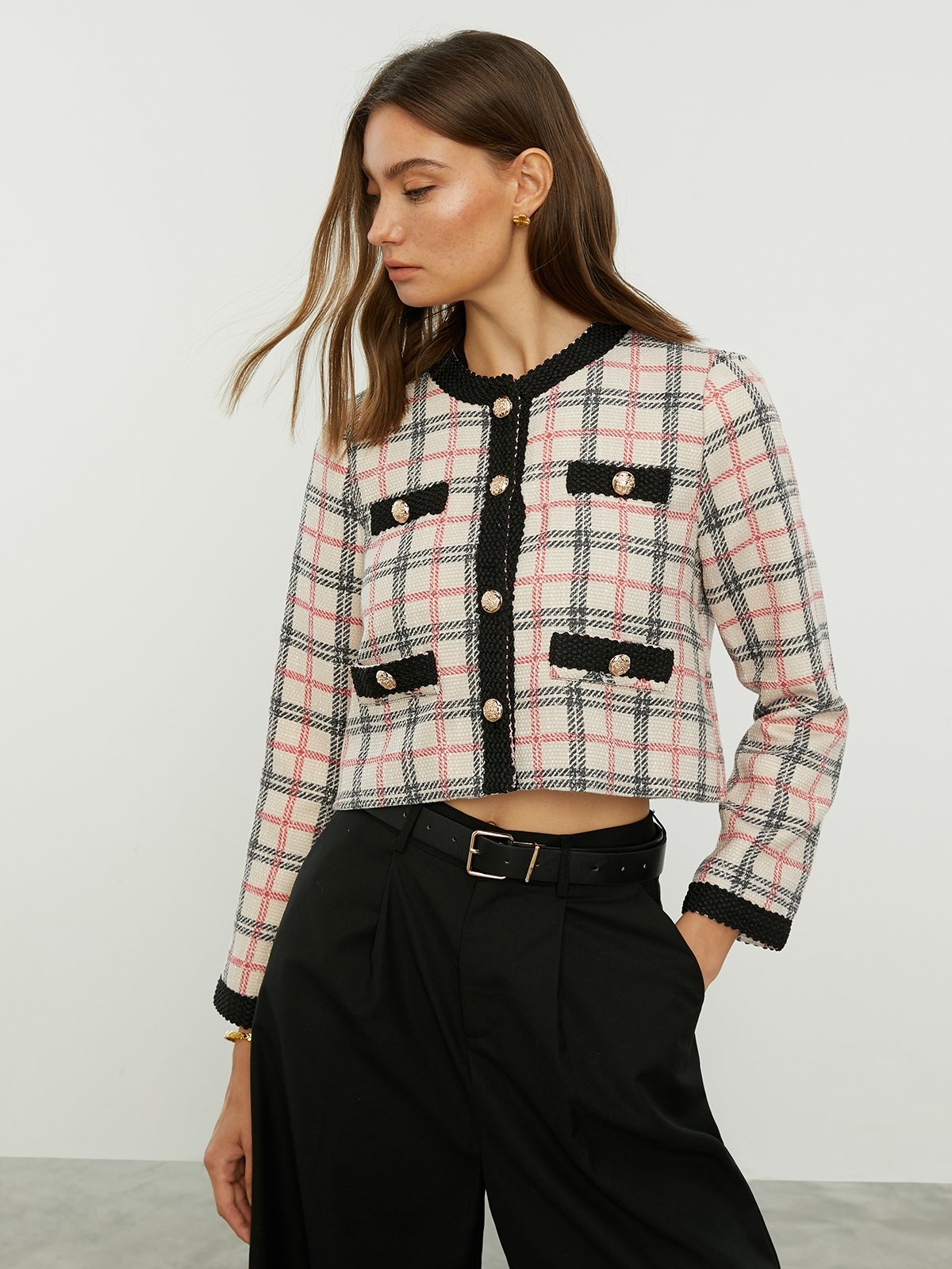 Cropped Tartan Jacket Beige Pomelo Fashion