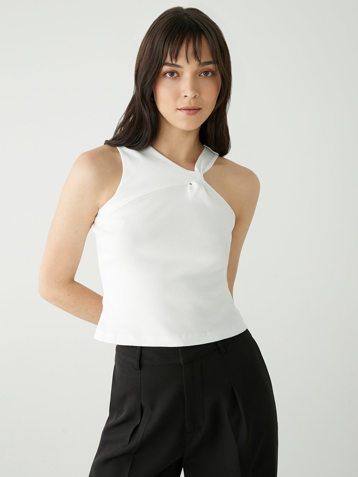 White sales sleeveless top