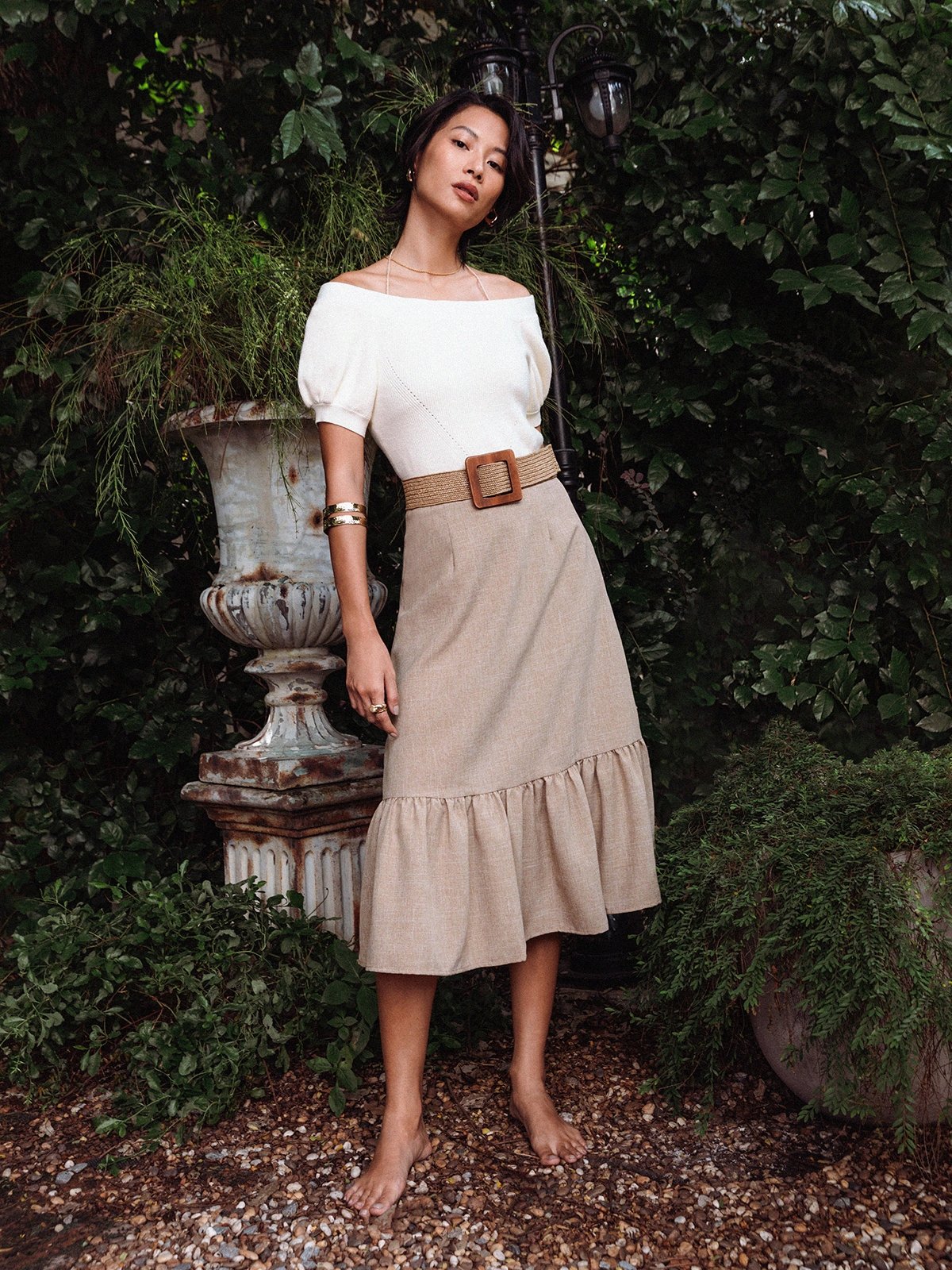 Beige sale skirt xs