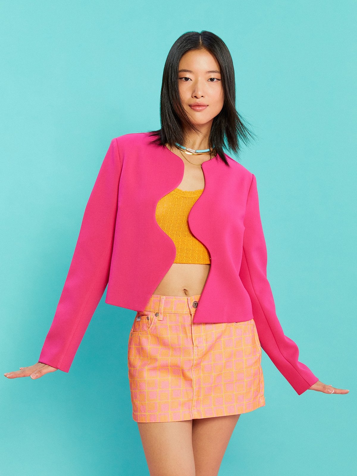 scalloped-jacket-hot-pink-pomelo-fashion