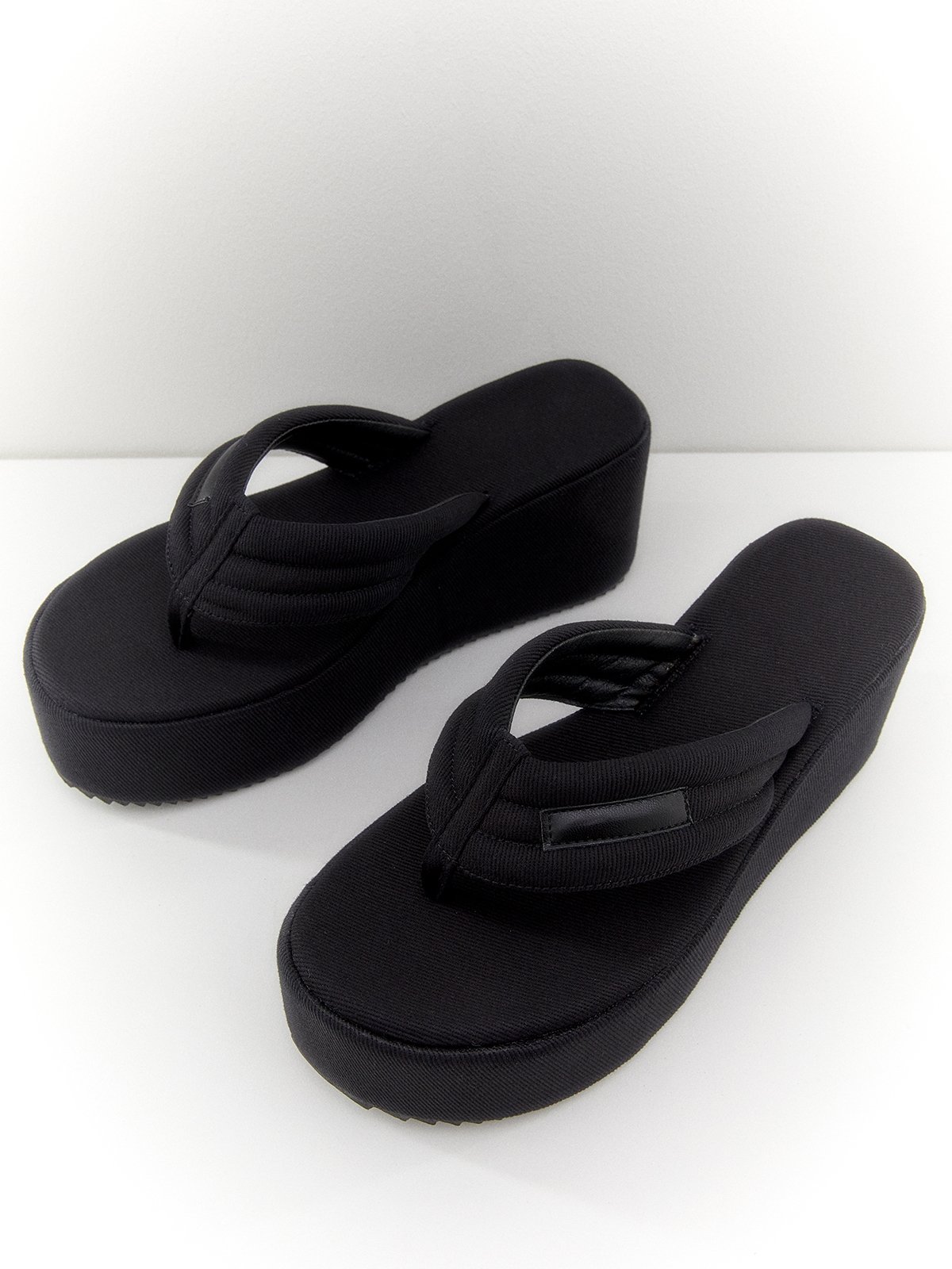 Platform flip flops top