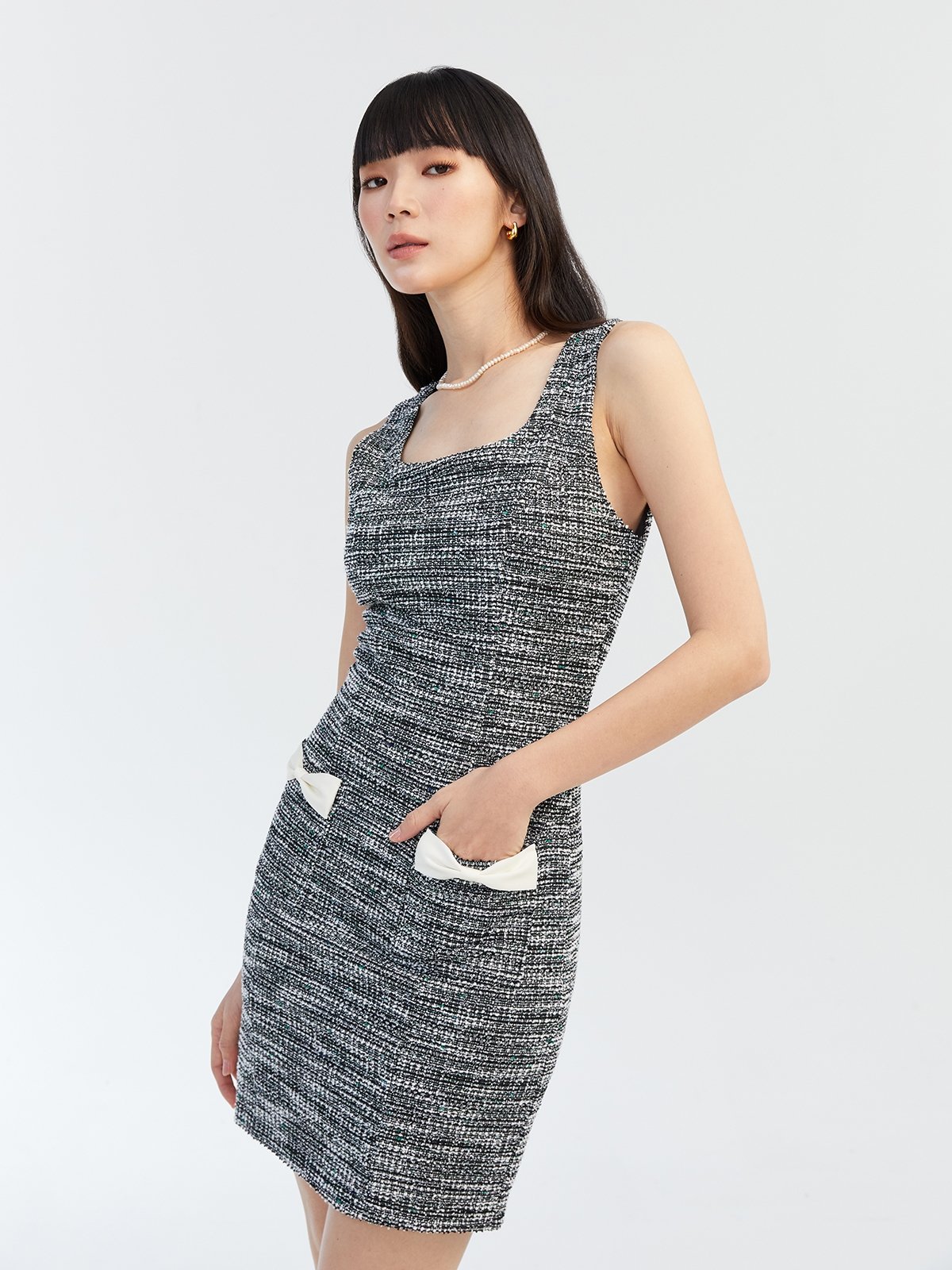 Robe Noire Metrostyle Midi, Manches Courtes, Taille 4 - Très Bon état