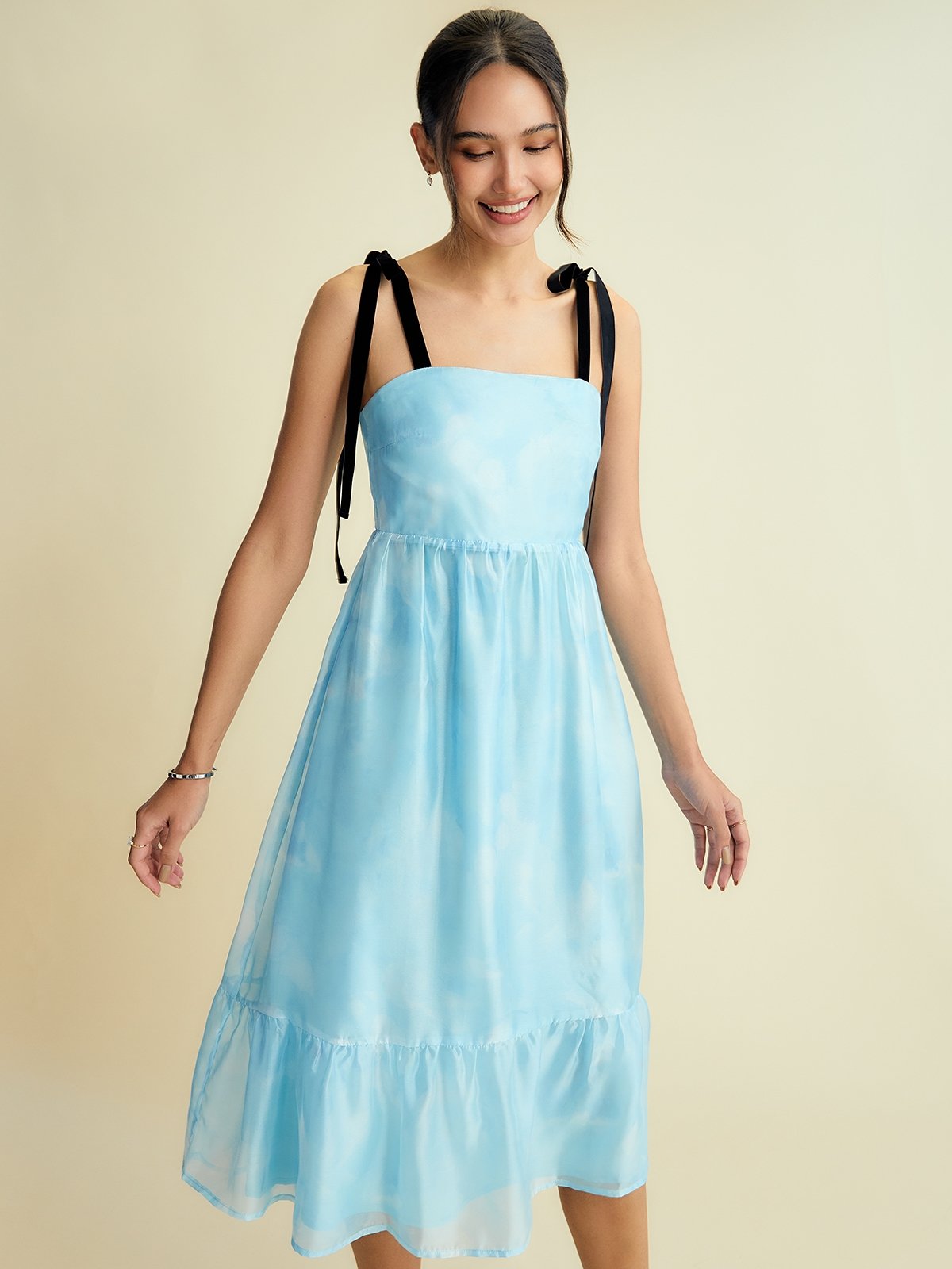 Flowy Midi Dress Baby Blue Pomelo Fashion