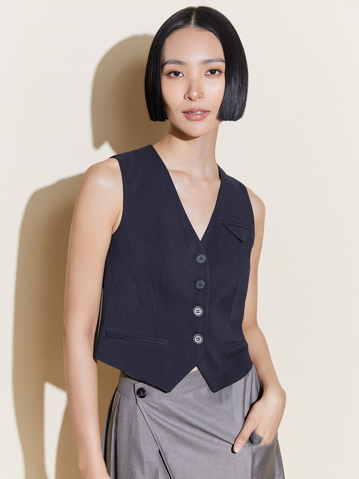 Vest under suit jacket on sale