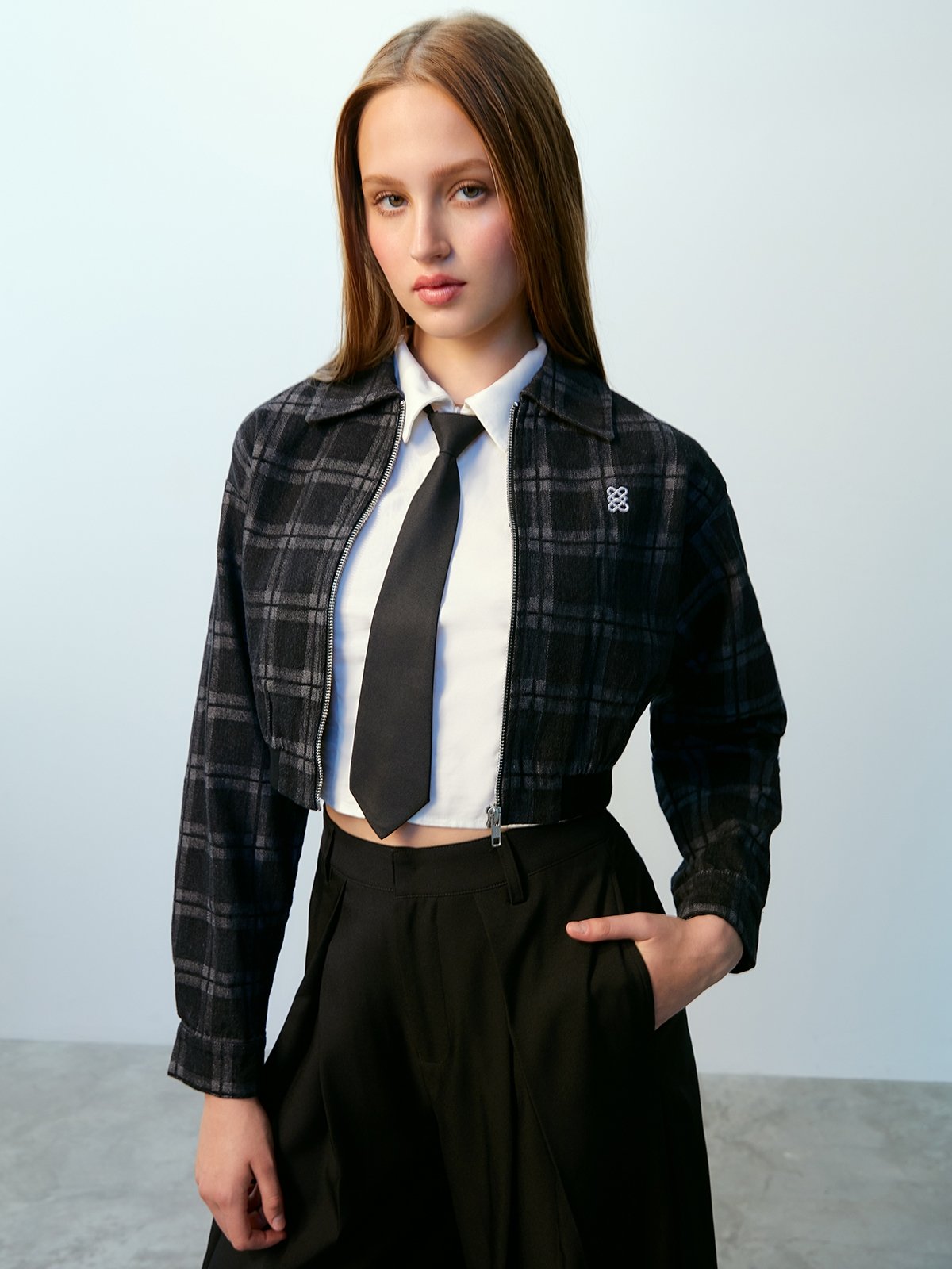 Plaid Zipper Cropped Jacket Black Pomelo Fashion