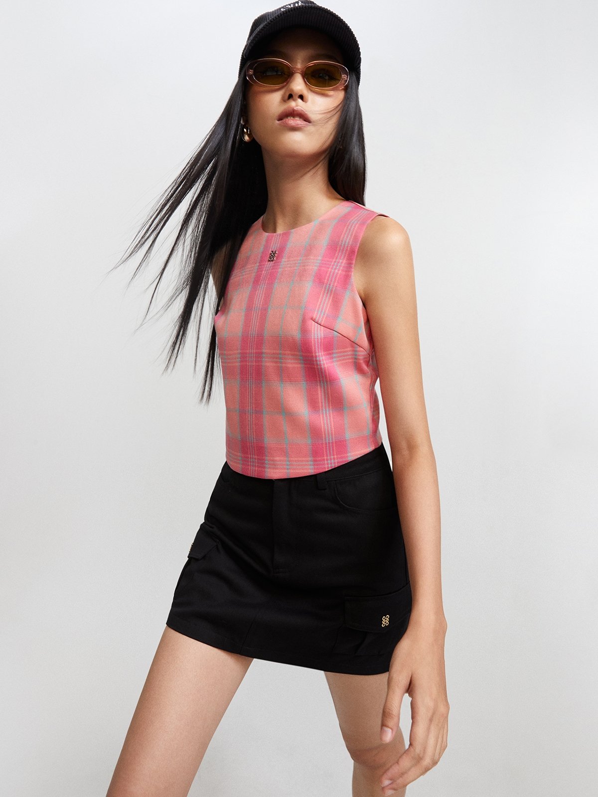 Pink Color Backless Tank Tops
