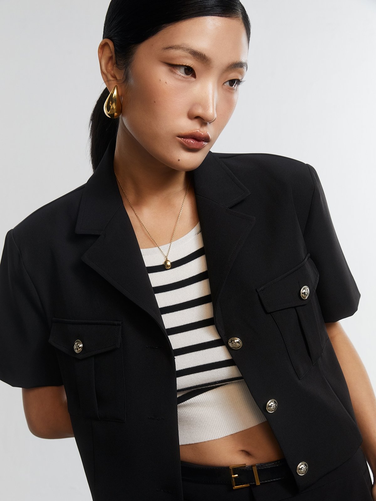 Silver Button Detail Cropped Short Sleeve Shirt Black Pomelo Fashion