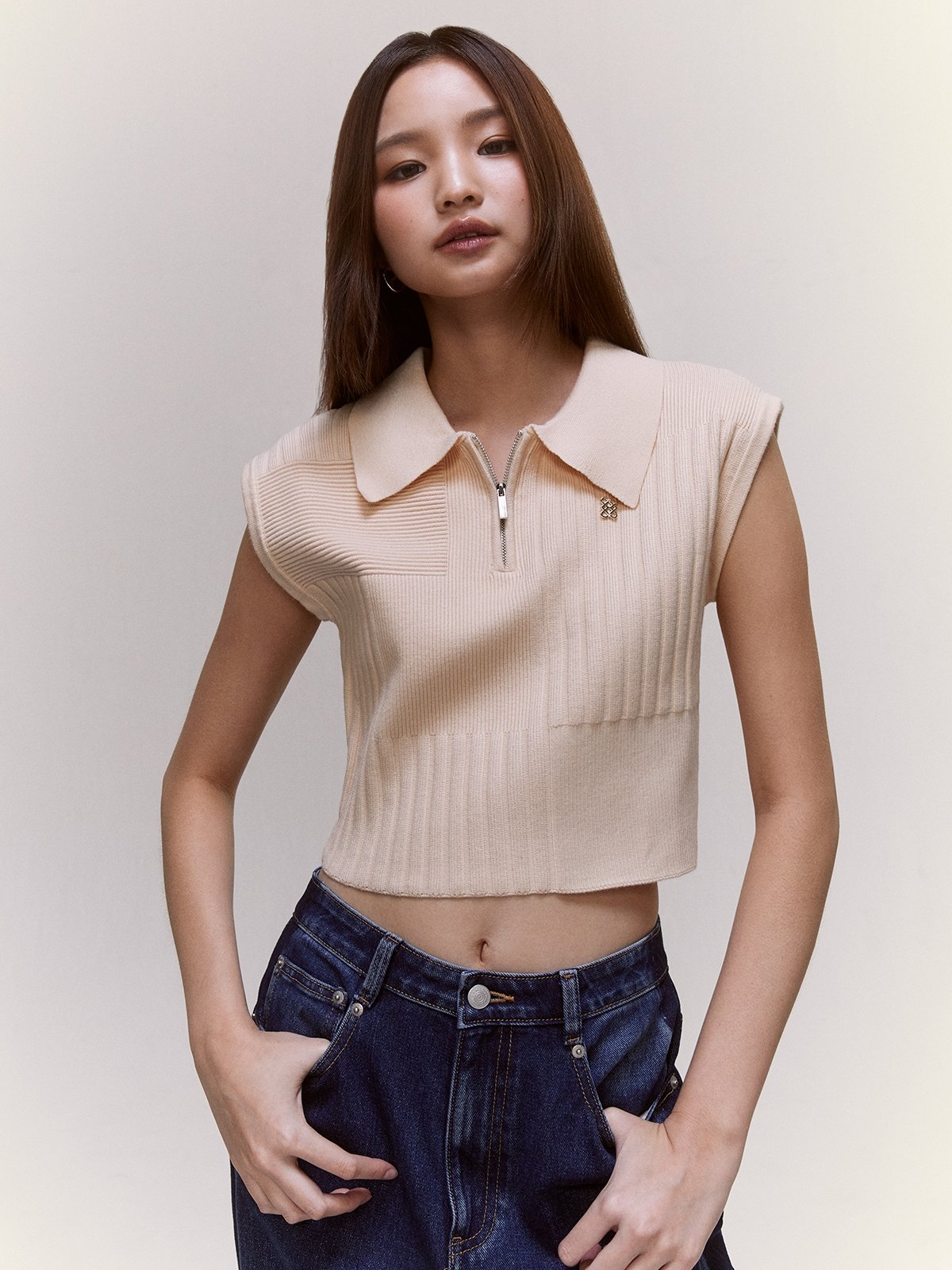 Phoenix Ribbed Short Sleeve Sweater main image 0