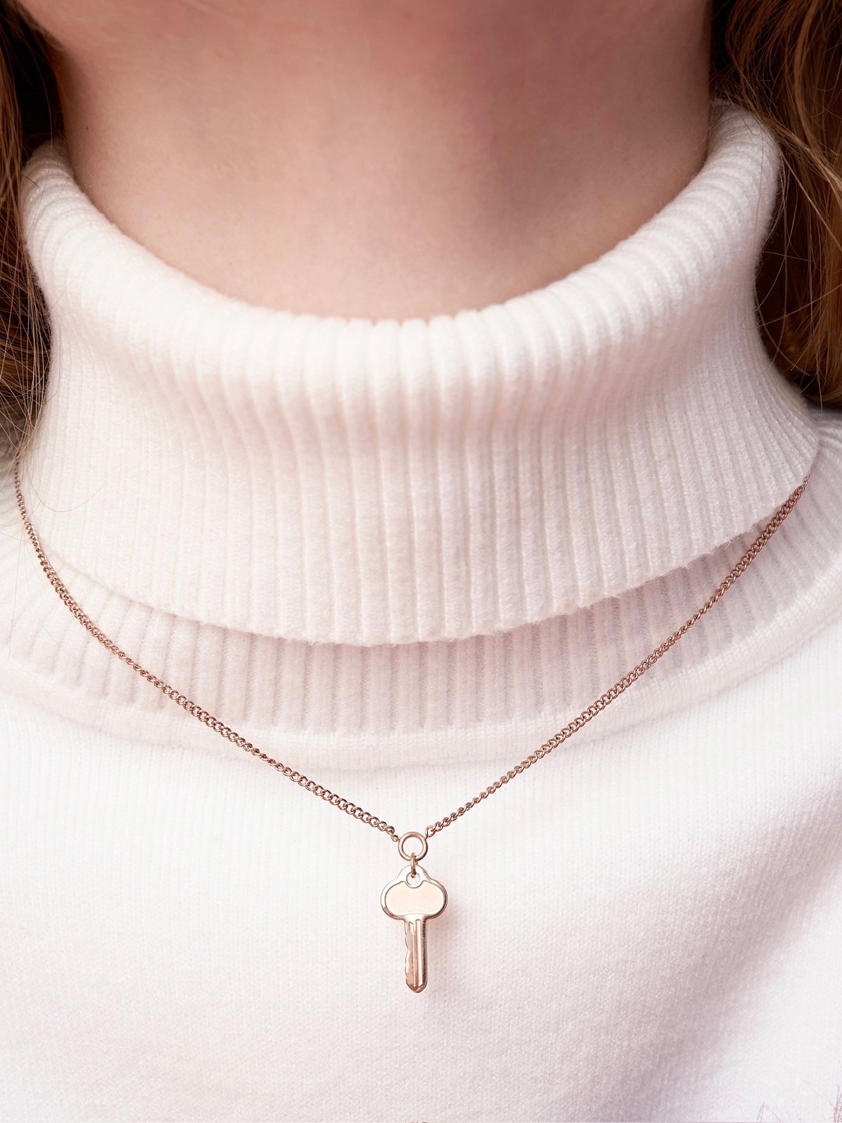 Rose gold key necklace new arrivals