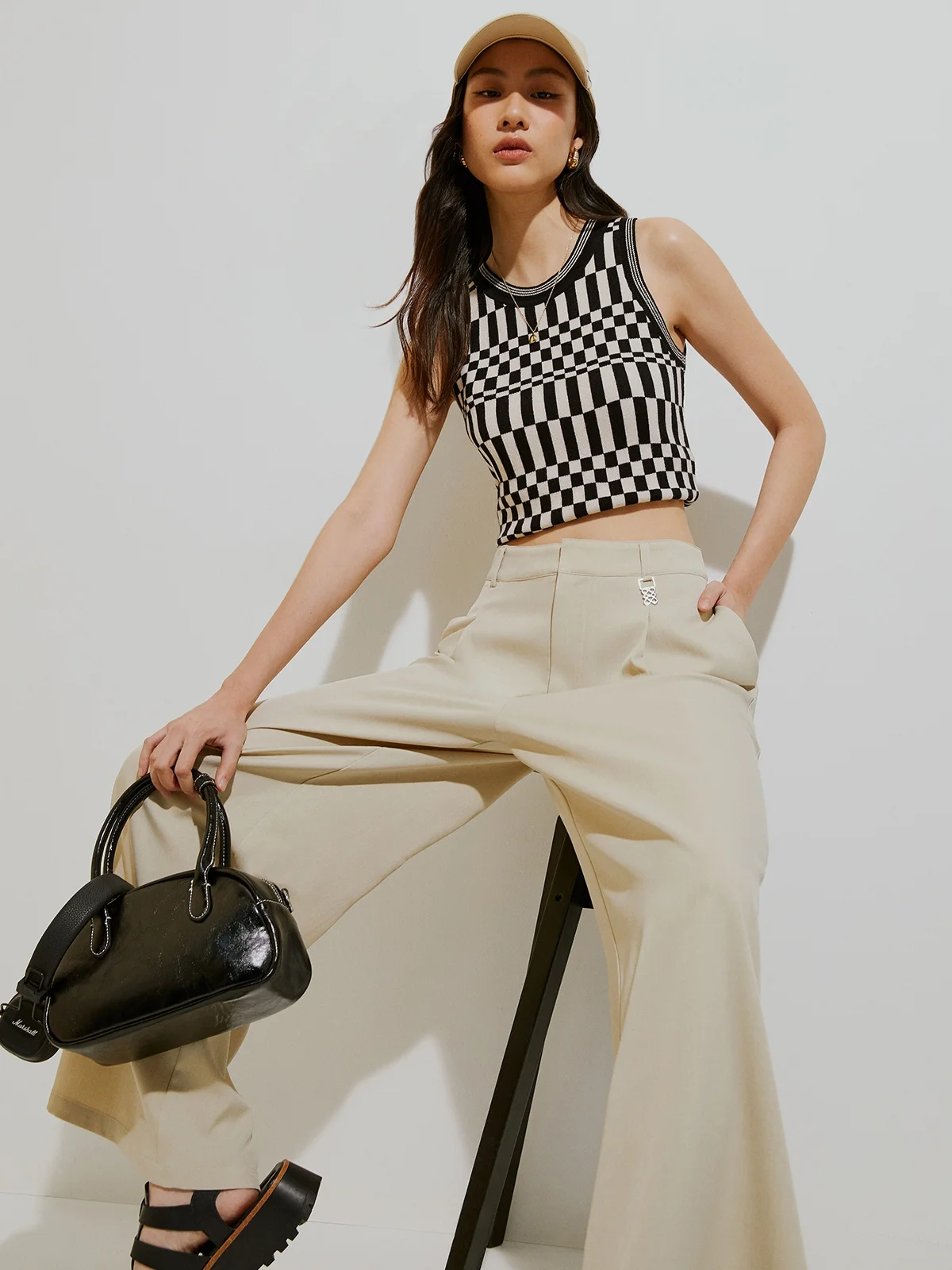Double Weave Silver Hardware Detail Wide-Leg Pants - Beige 