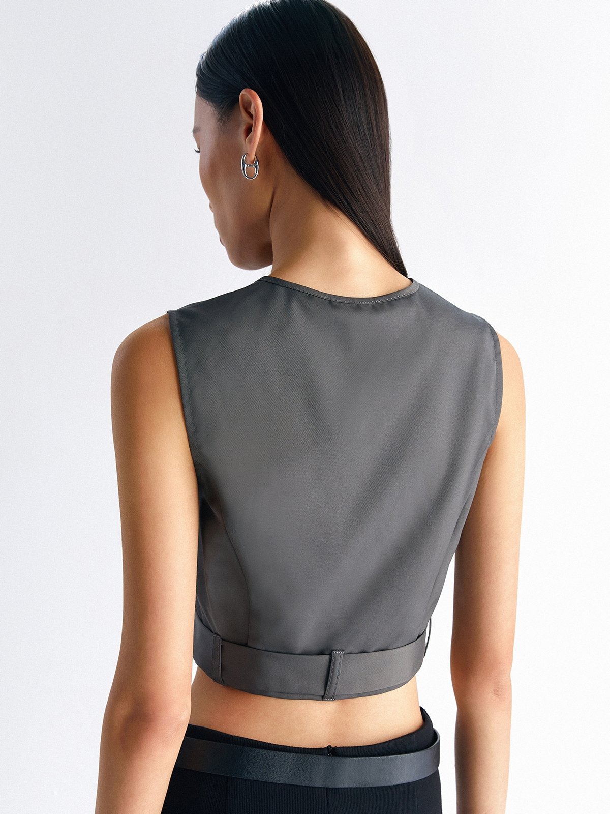 Buckle Belt Detail Sleeveless Crop Top - Dark Grey - Pomelo Fashion