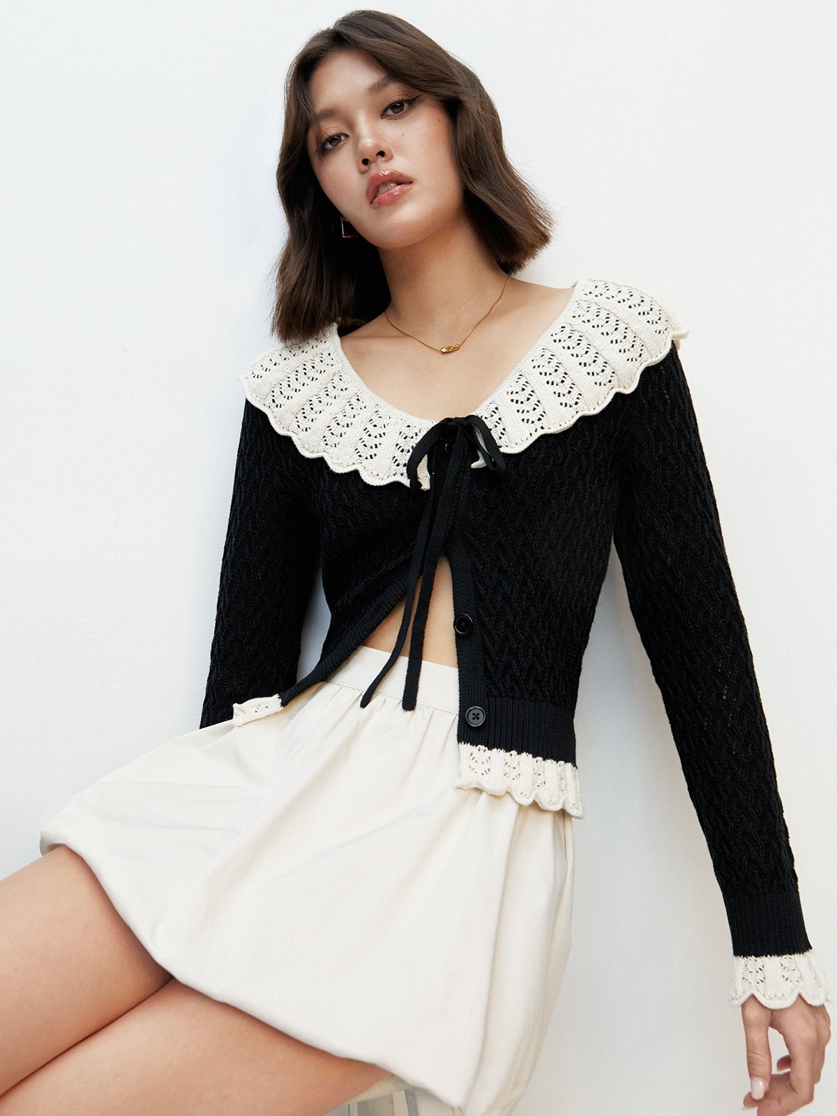 Cardigan collar online