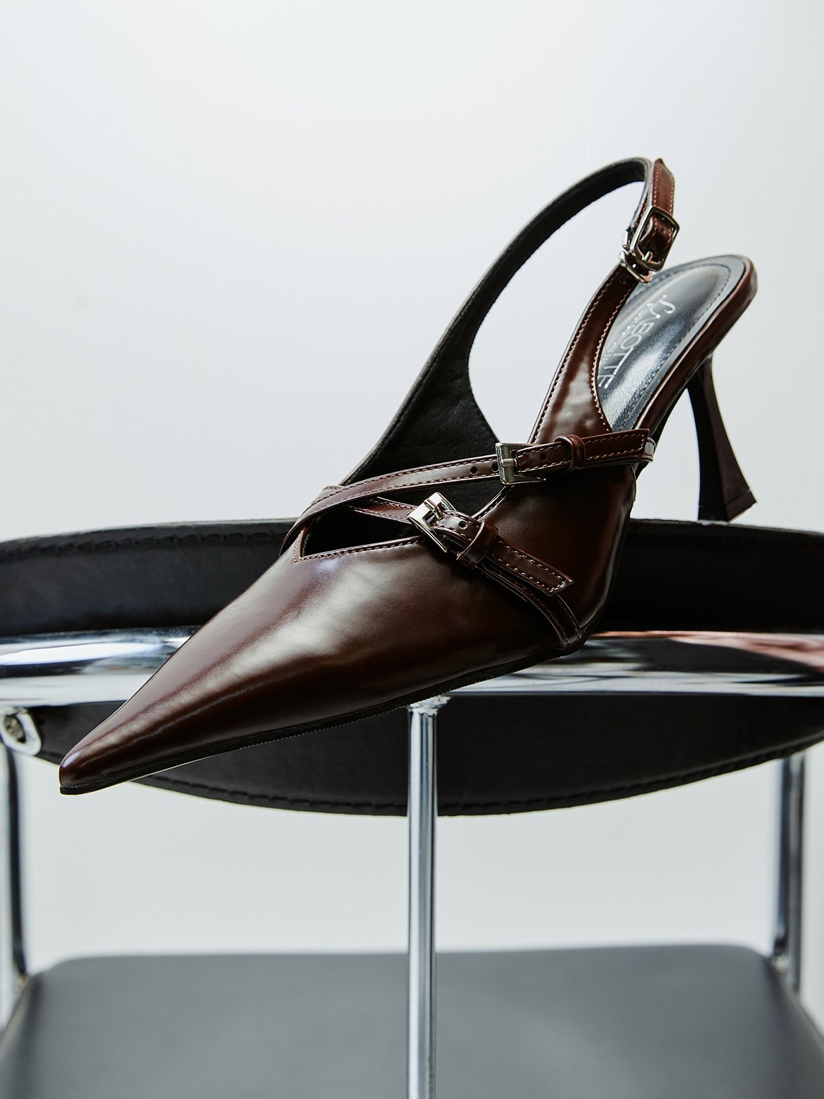 Pointy toe kitten heels clearance