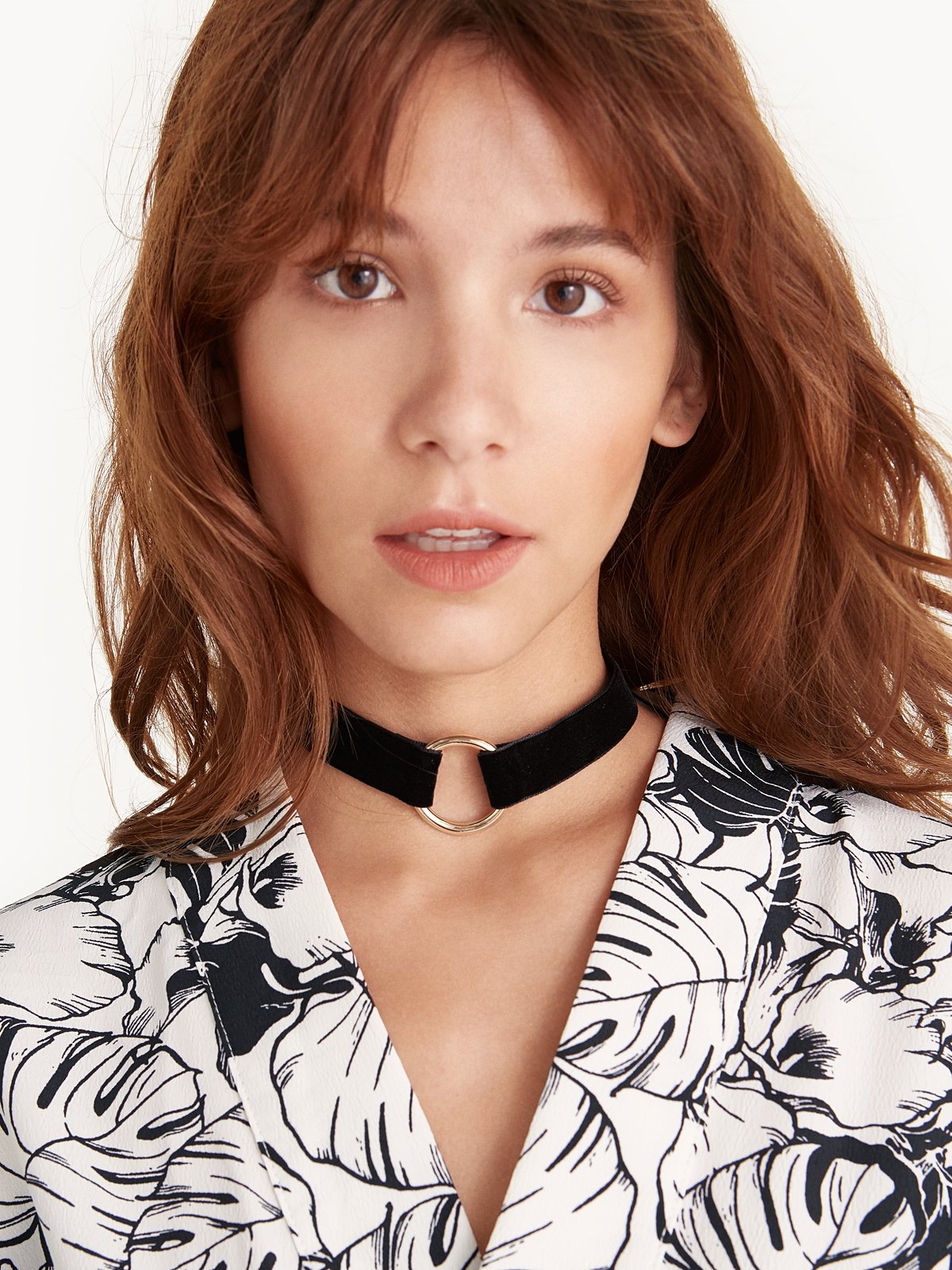 Metal ring choker clearance